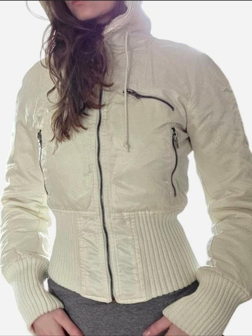 Guess y2k white bomber jacket, faux fur lined hood